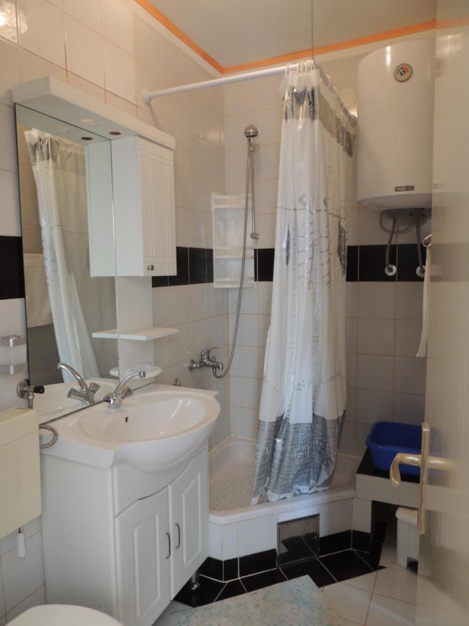 פג Apartman Husic מראה חיצוני תמונה