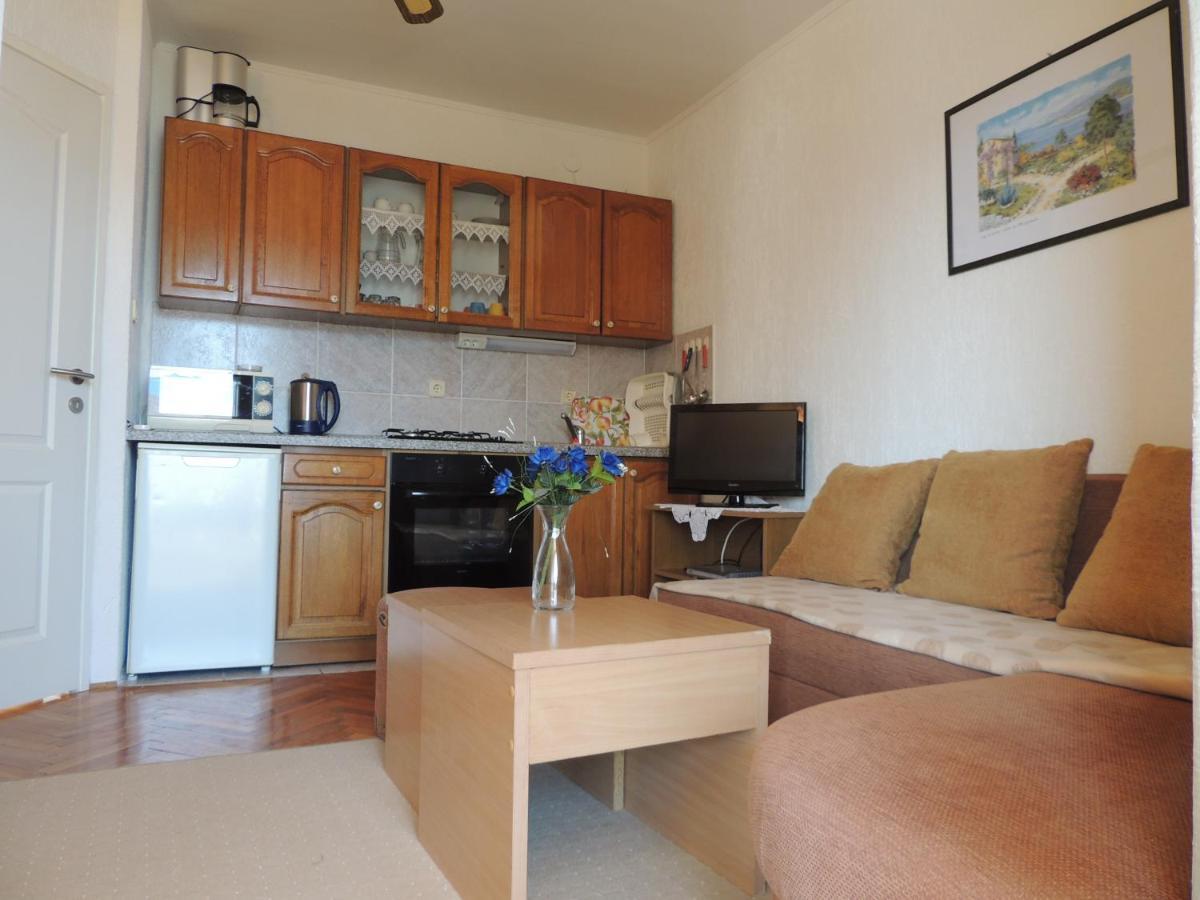 פג Apartman Husic מראה חיצוני תמונה