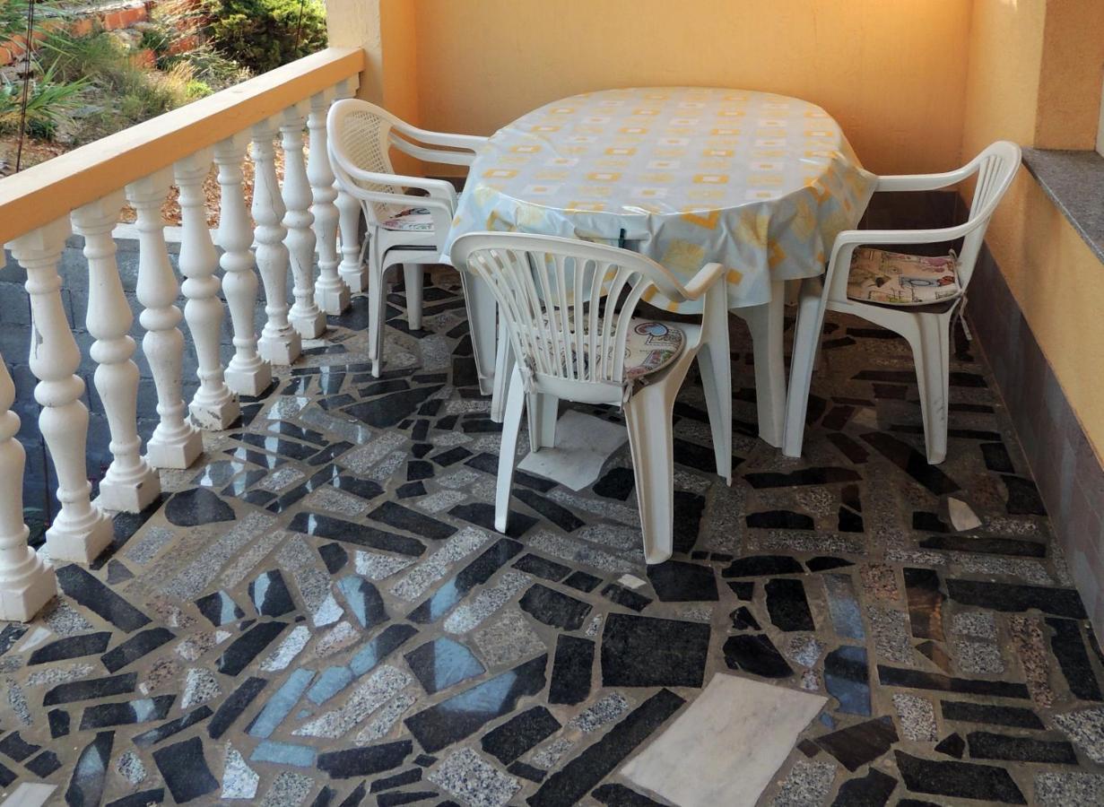 פג Apartman Husic מראה חיצוני תמונה